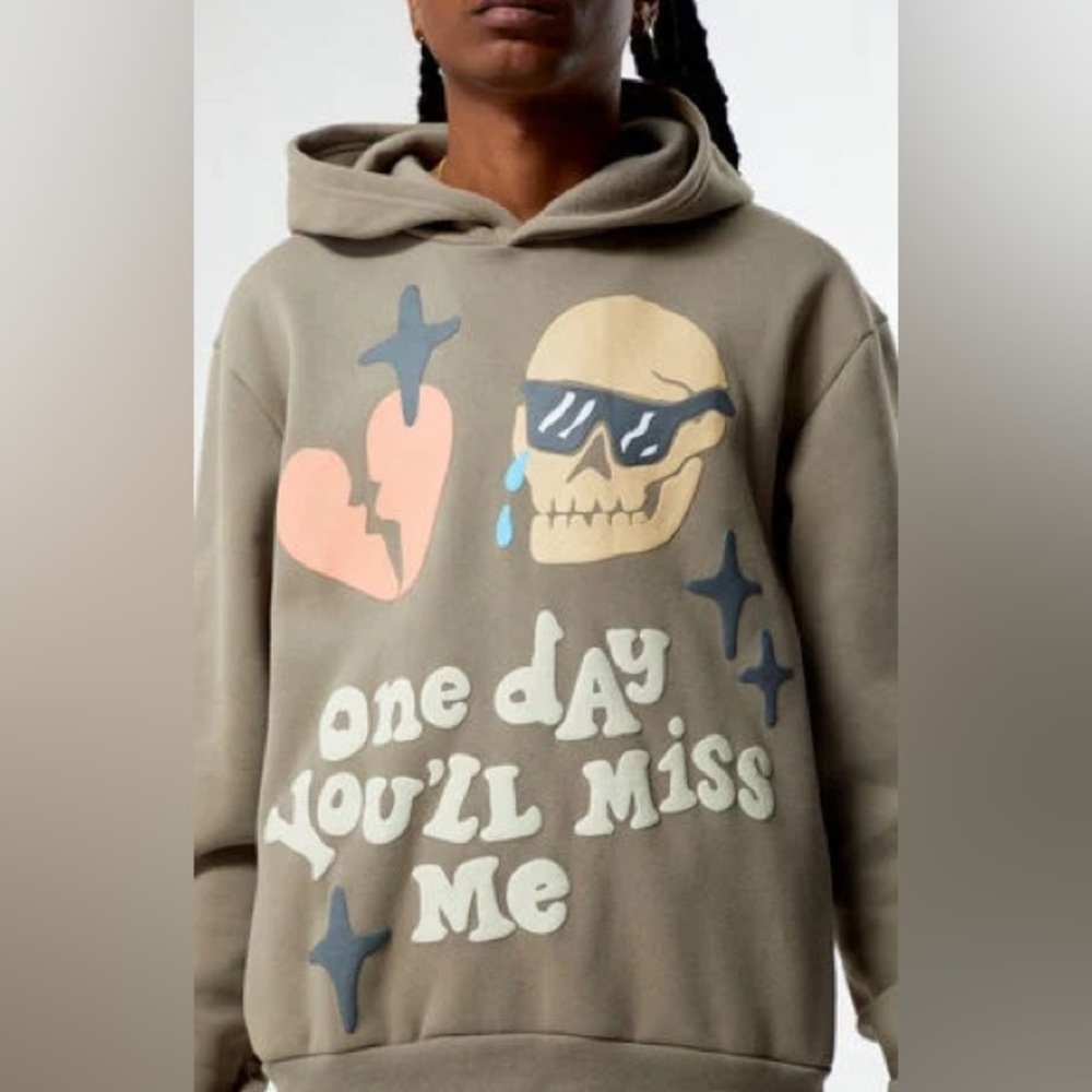 PacSun One‎ Day You’ll Miss Me Hoodie Size Small